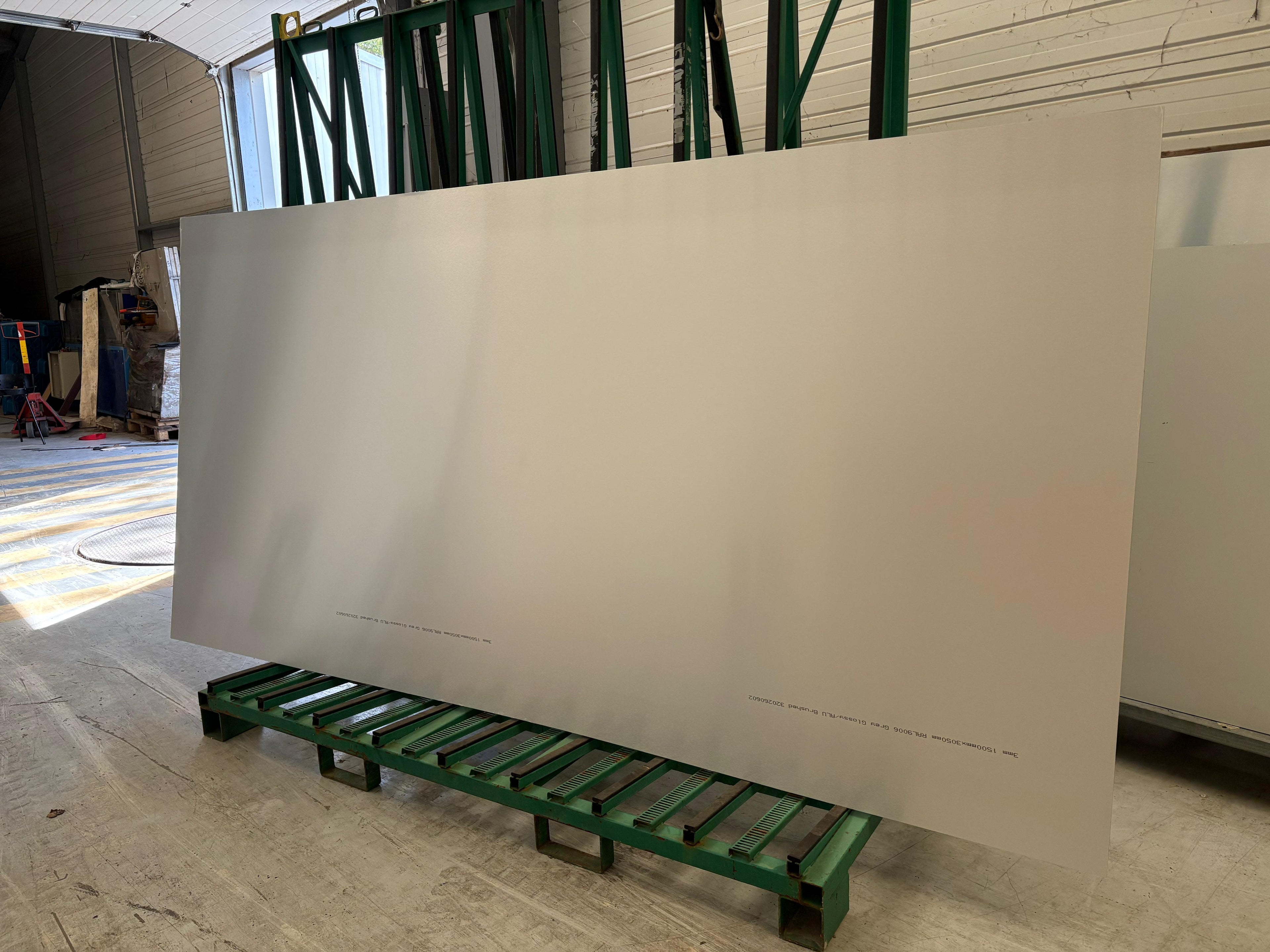 MatelBond RAL9006 Gris Alu Brossé