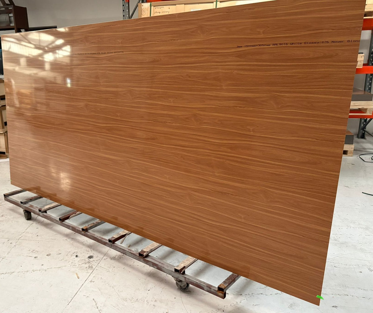 MATEL B30 - 1.50 M X 3.05 M X 3 MM - NOYER BLOND